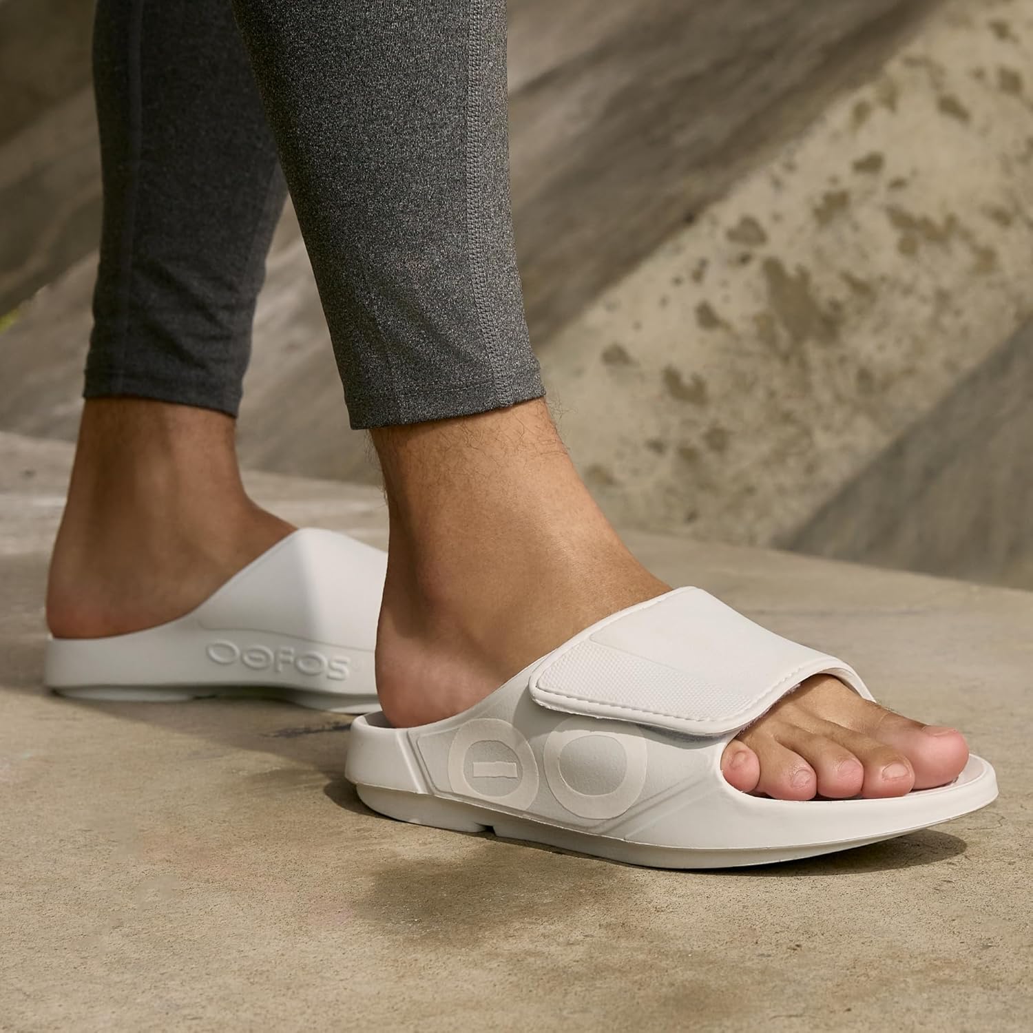 OOFOS OOahh Sport Flex Recovery Sandal