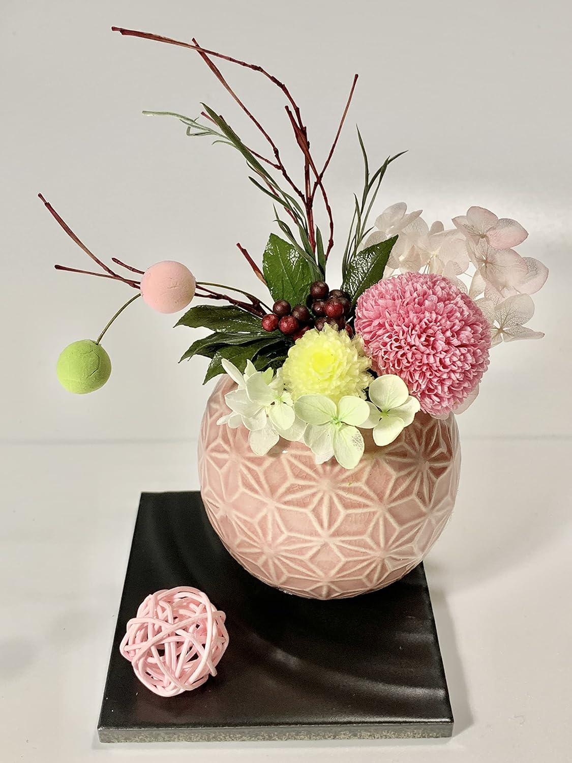 ホワイトデーお返し 誕生日プレゼント 女性 人気 はんなり 在庫あり はなりシリーズ 花音 台座付き 手作り屏風 Canone プリザーブドフラワー ホワイトデーお返し 誕生日プレゼント 女性 人気 はんなり 在庫あり はなりシリーズ 花音 台座付き 手作り屏風 Canone プリザーブドフラワー