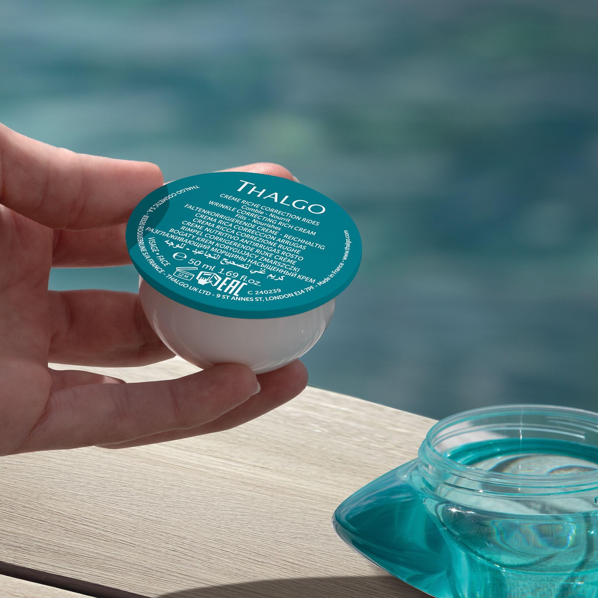 THALGO Hyalu-Procollagène Anti-Aging Gel-Creme 50 ml (Refill) – Faltenreduzierende Gesichtscreme mit Hyaluron & Kollagen – Mattierende Tagespflege für Spannkraft – Pflanzliche Retinol Alternative