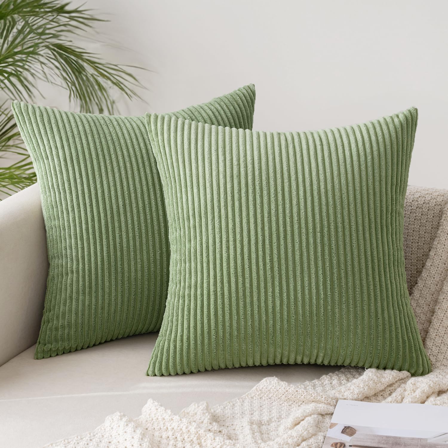 Slozzi 2er Set Kordsamt Kissenbezug Kissenbezüge Kissenhülle Sofakissen Dekokissenbezug Couchkissen Weich für Sofa Schlafzimmer Wohnzimmer Balkon