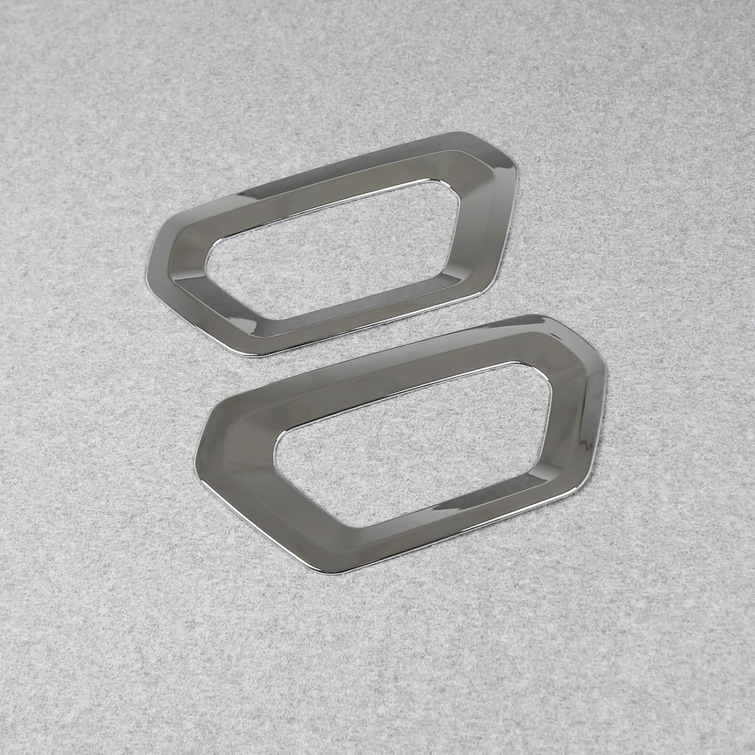 Beautost Fit for Subaru New Forester 2025 2026 Front Bumper Corner Guard Cover Trims (Chrome)