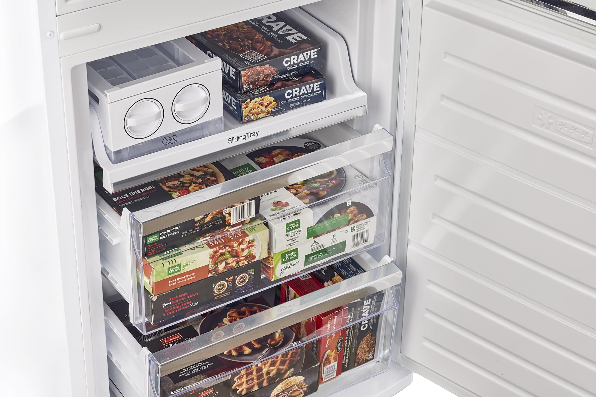 Unique Appliances Classic Retro 12 cu.ft. Bottom Freezer Refrigerator in Marshmallow White on Fridge.com