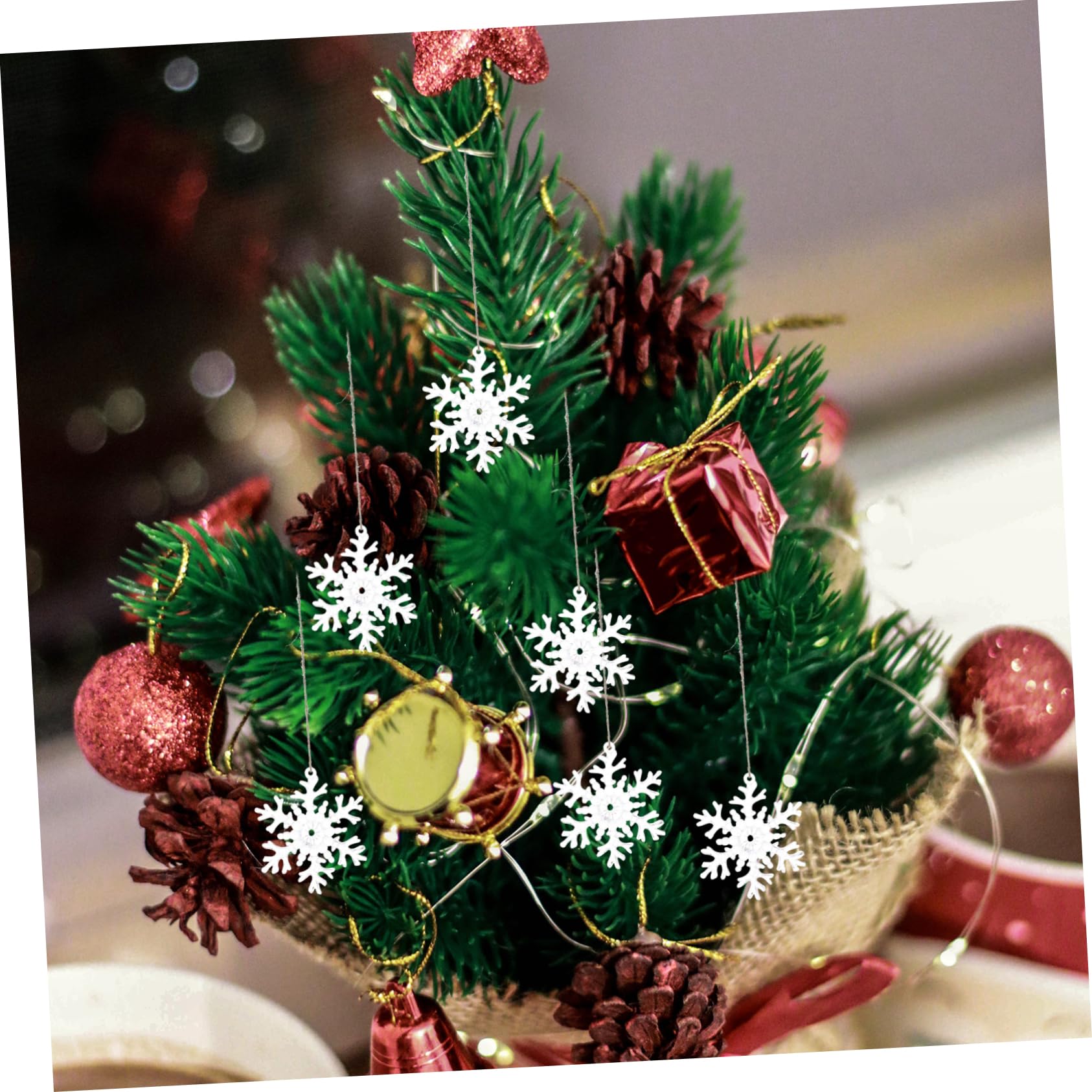 PRETYZOOM 192 STK Weihnachtsschneeflocke-anhänger Weihnachts-Schneeflocke-Tag Weihnachtsschmuck Zum Aufhängen Weihnachten Hängende Schneeflocke Weihnachtstischstreuung Weihnachtsdeko Plastik