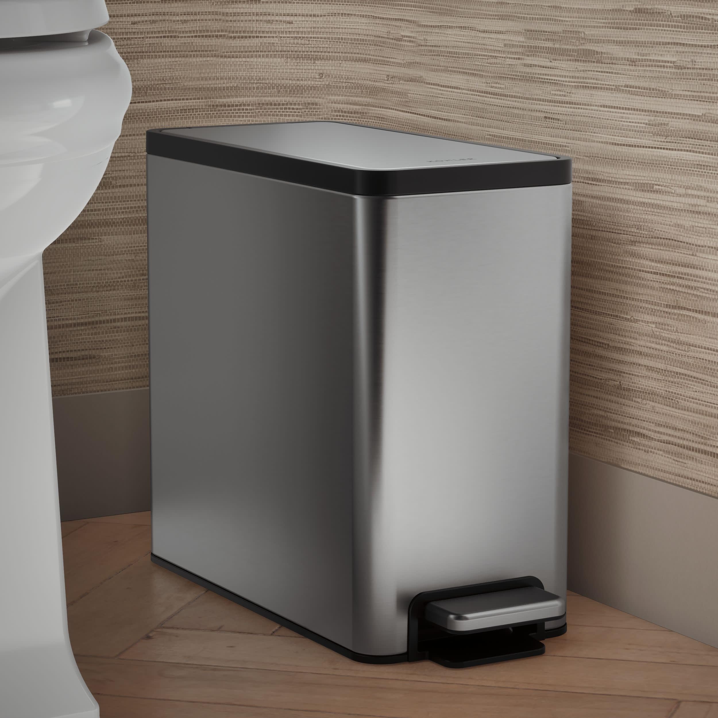 Kohler 20957-ST Kleiner Mülleimer für Badezimmer, 2,5 Liter, mit leise schließendem Deckel und freihändigem Fußpedal, Edelstahl