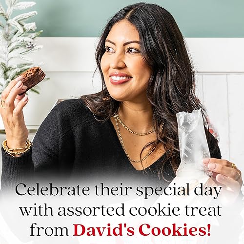 Miniatura 7 de David's Cookies Cesta de regalo de galletas de feliz cumpleaños, galletas surtidas deliciosamente saborizadas en una bonita caja de regalo, galletas