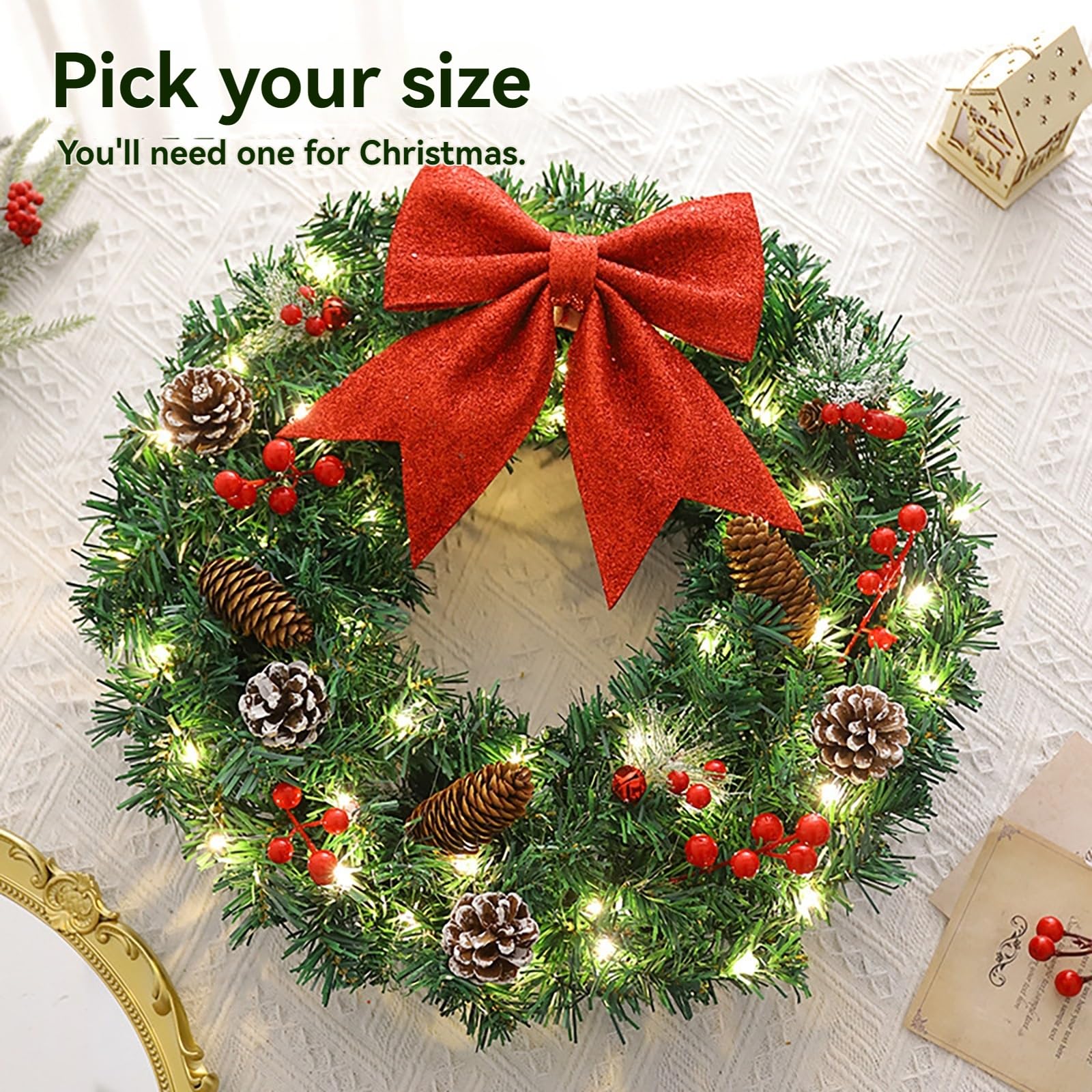 Couronne De Noël 60cm, Couronne De Noël pour Porte D'entrée Couronnes De Porte De Noël avec Lumière LED Cones De Pin Feuilles De Cèdre Couronne Artificiell(50cm)