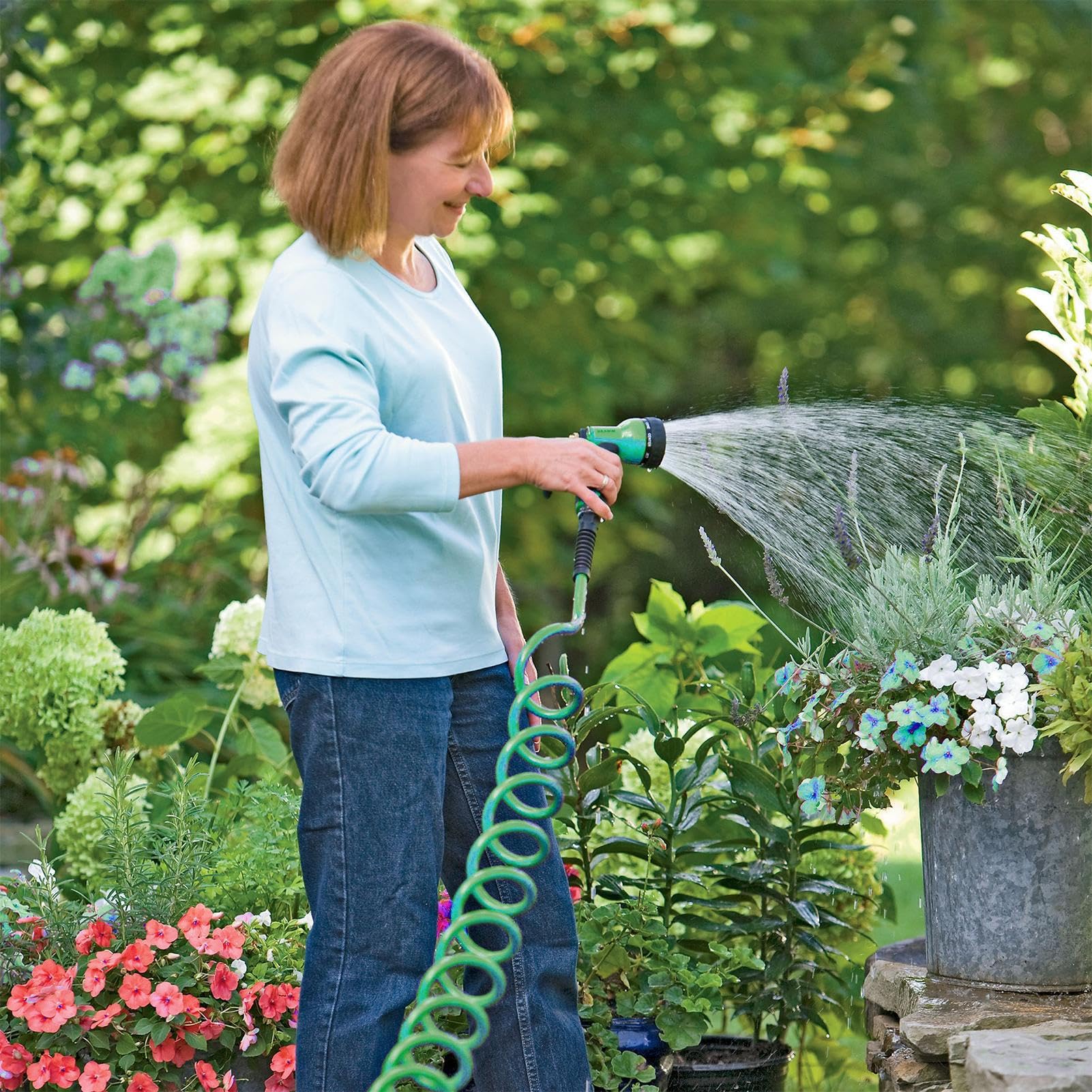 Flexible d'arrosage avec Lance, 15 m Tuyau d'arrosage Spiralé avec Pistolet pour Petites Surfaces, 7 Modes d'Arrosage