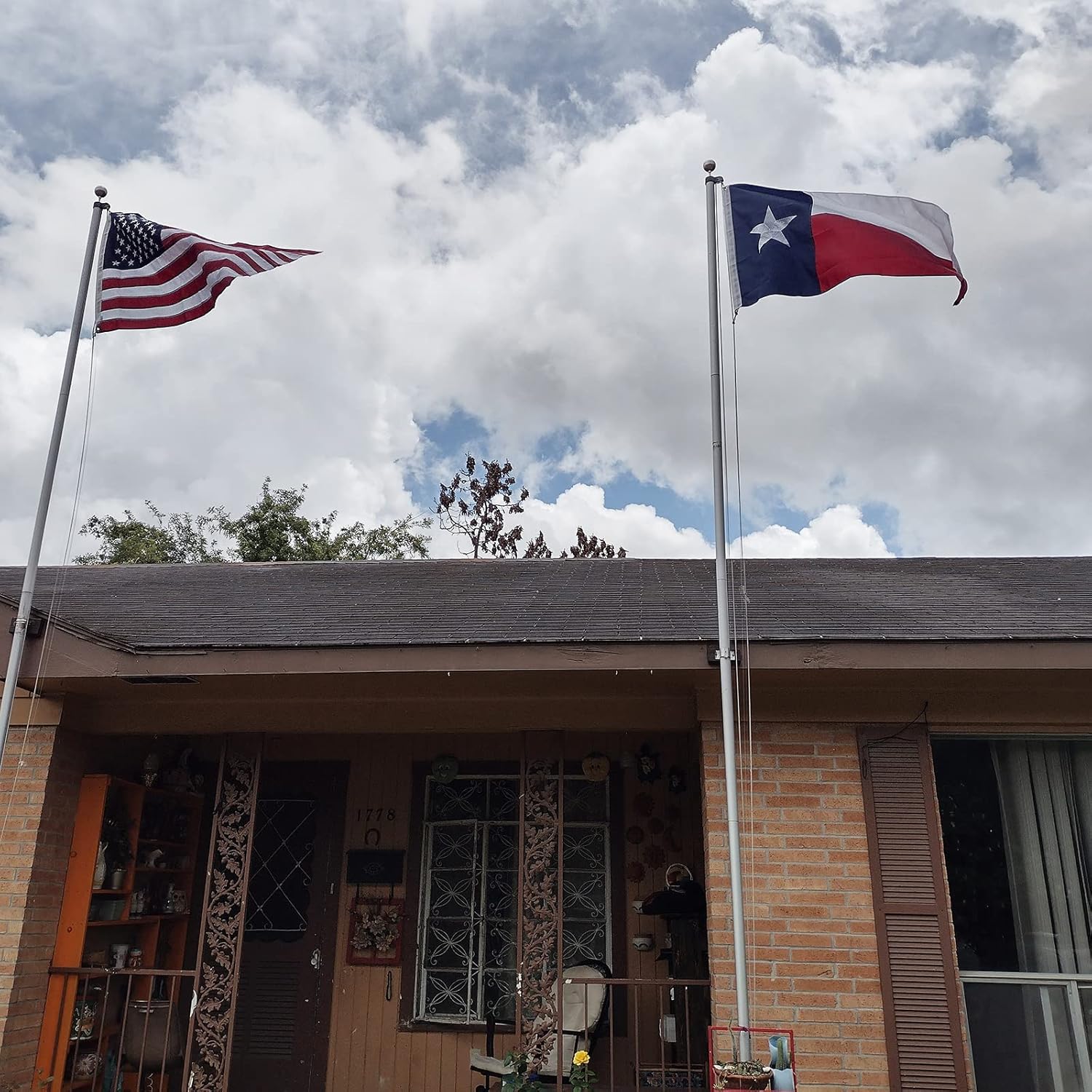 TOPFLAGS Texas Flag 6x10 Heavy Duty Outdoor TX State Flags Embroidered Star Sewn Stripes for Outside Large with 2 Brass Grommets