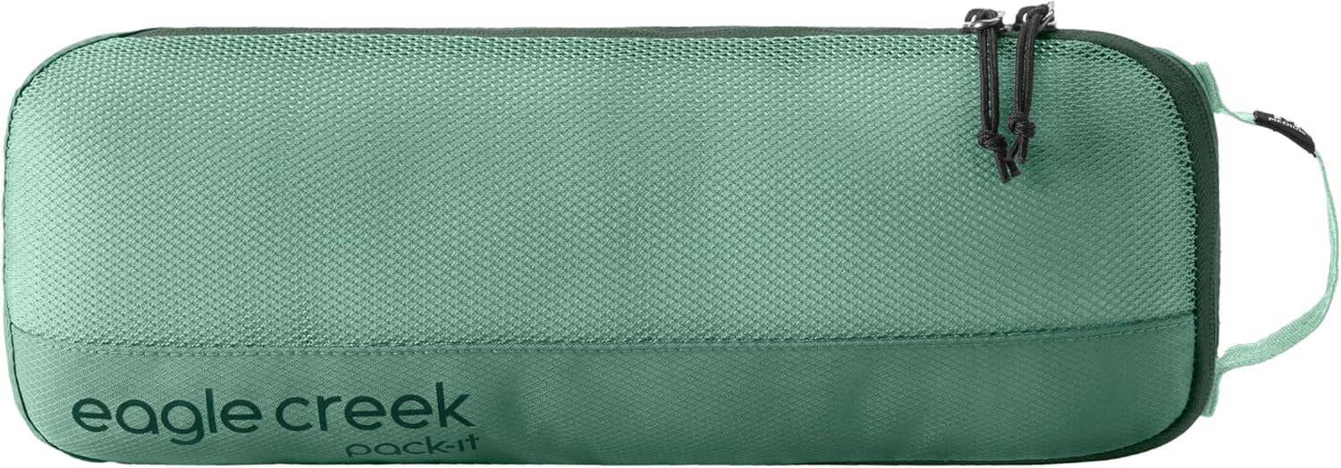 Eagle Creek Pack-It Reveal Slim Cube M - Compact Travel Organizer for Hair Styling Tools, Belts, & Small Items - Travel Accessories - Black