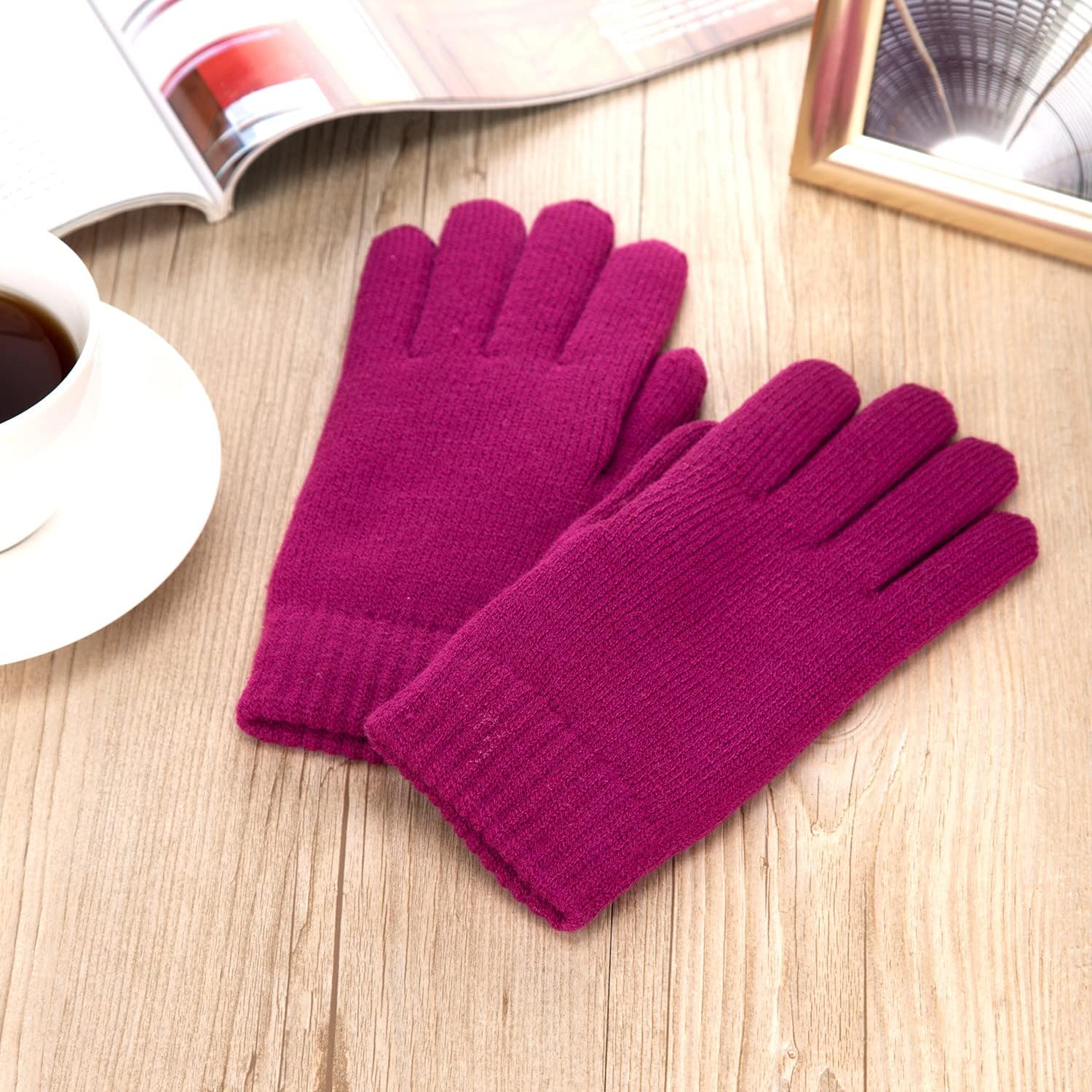 Be Your Own Style BYOS Winter Women's Toasty Warm Plush Fleece Lined Knit Gloves in Solid & Glitter - Image 4