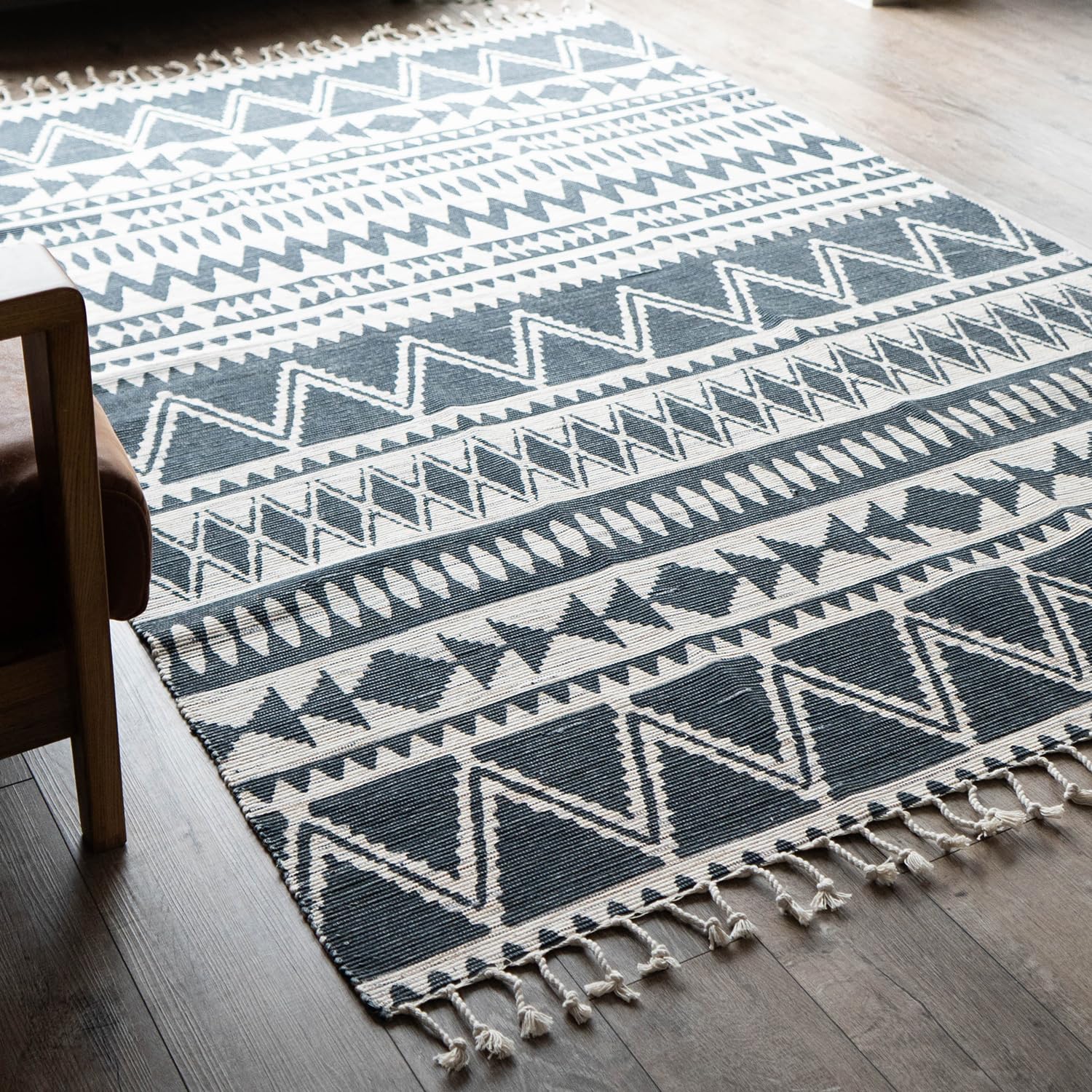 ひんやりと夏に涼しいチェック柄の竹ラグ 約 130×180 cm 1.5畳｜輸入