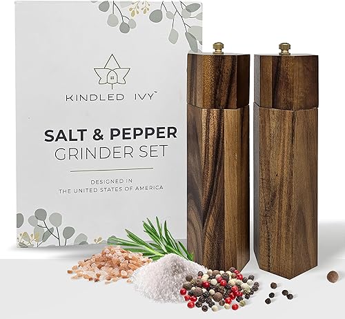 Kindled Ivy Juego de molinillo de pimienta y molinillo de sal de madera de acacia, hermosa madera natural, tapas doradas de lujo, molinillos de