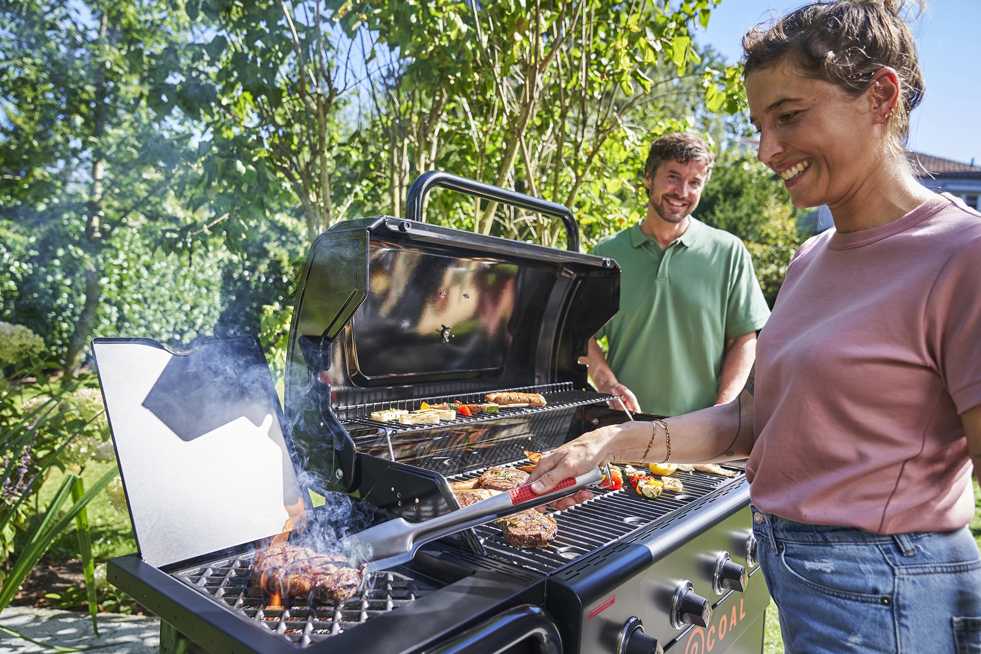 Char-Broil Gas2Coal Special Edition 4 Grill