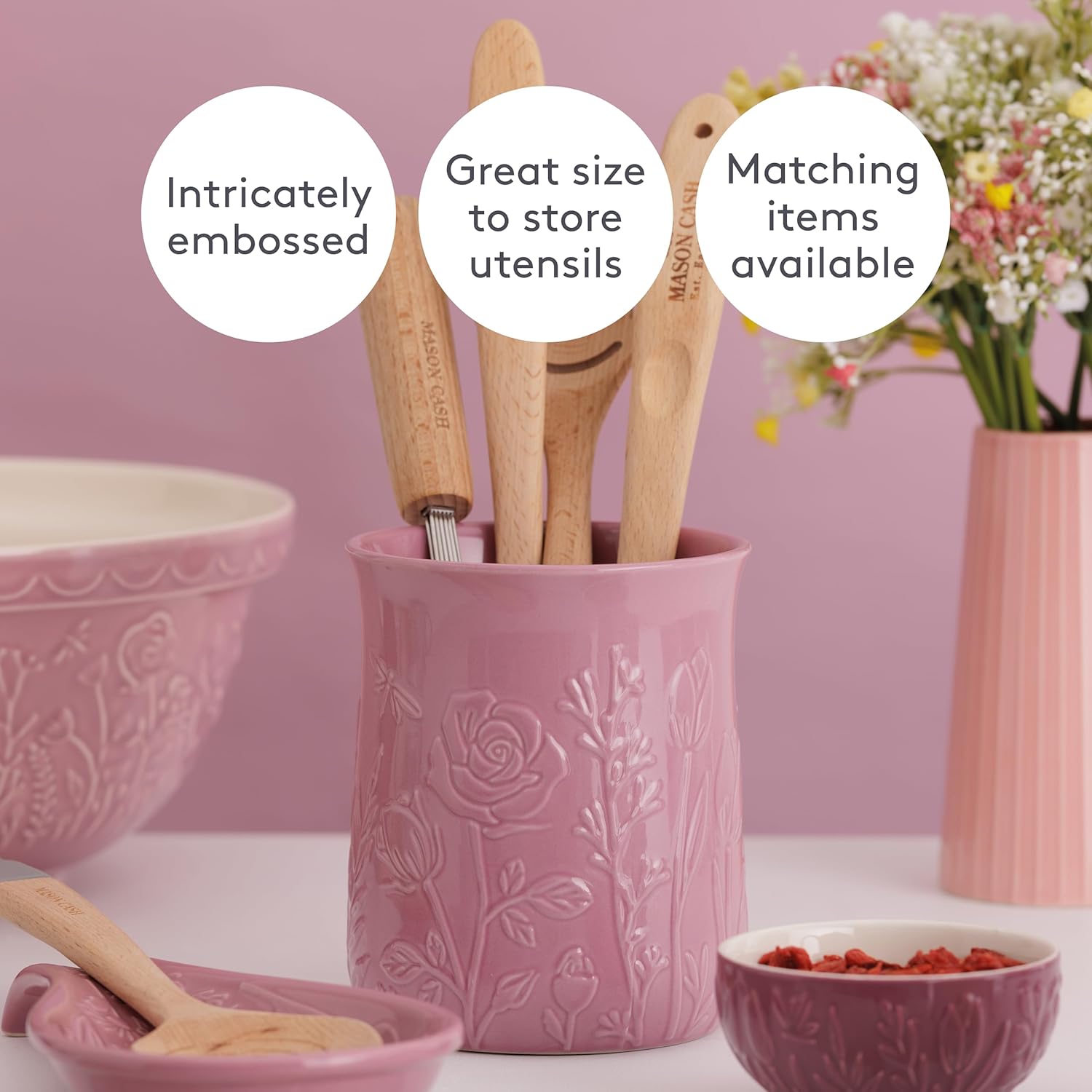 Mason Cash In the Meadow Utensil Holder 1.3 Litre Embossed Floral Design, Durable Stoneware – Ideal for Storing Kitchen Tools and Gadgets – Classic Kitchen Storage (H15 x Dia 12.5cm)