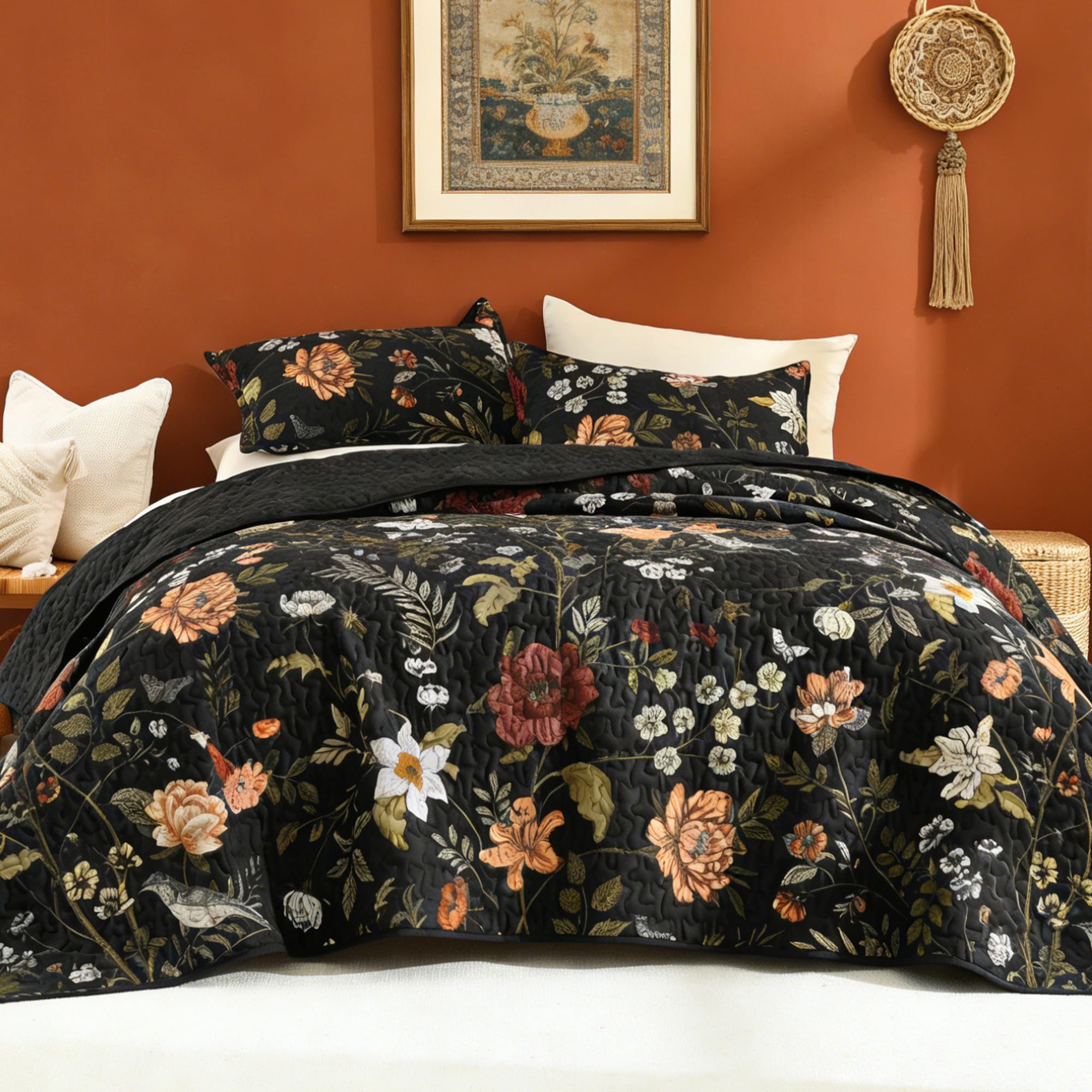 Litanika Floral Quilt Set