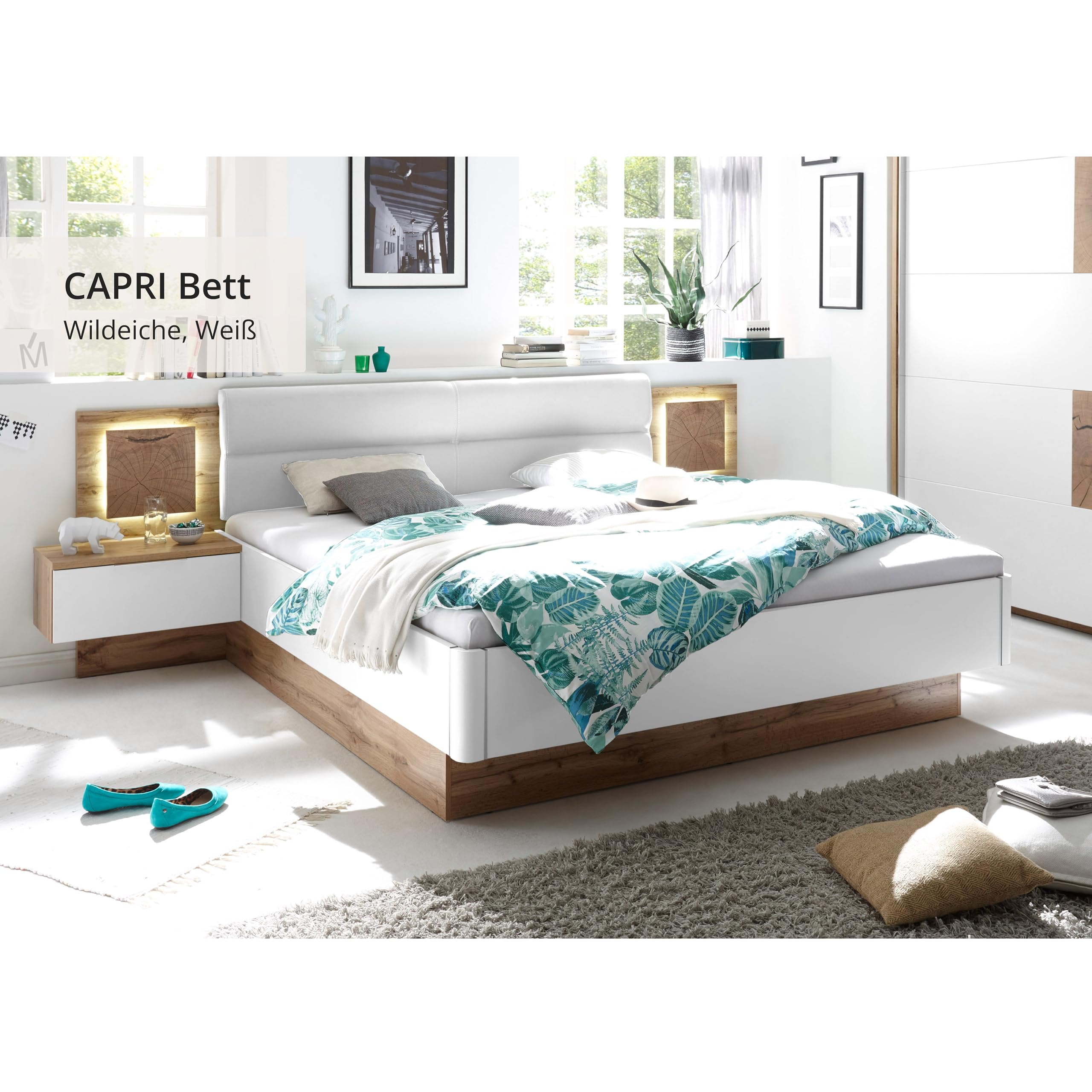 Stella Trading Capri Stilvolle Doppelbett Bettanlage mit LED-Beleuchtung 180 x 200 cm - Schlafzimmer Komplett-Set in Wildeiche-Optik, Weiß - 305 x 96 x 205 cm (B/H/T)