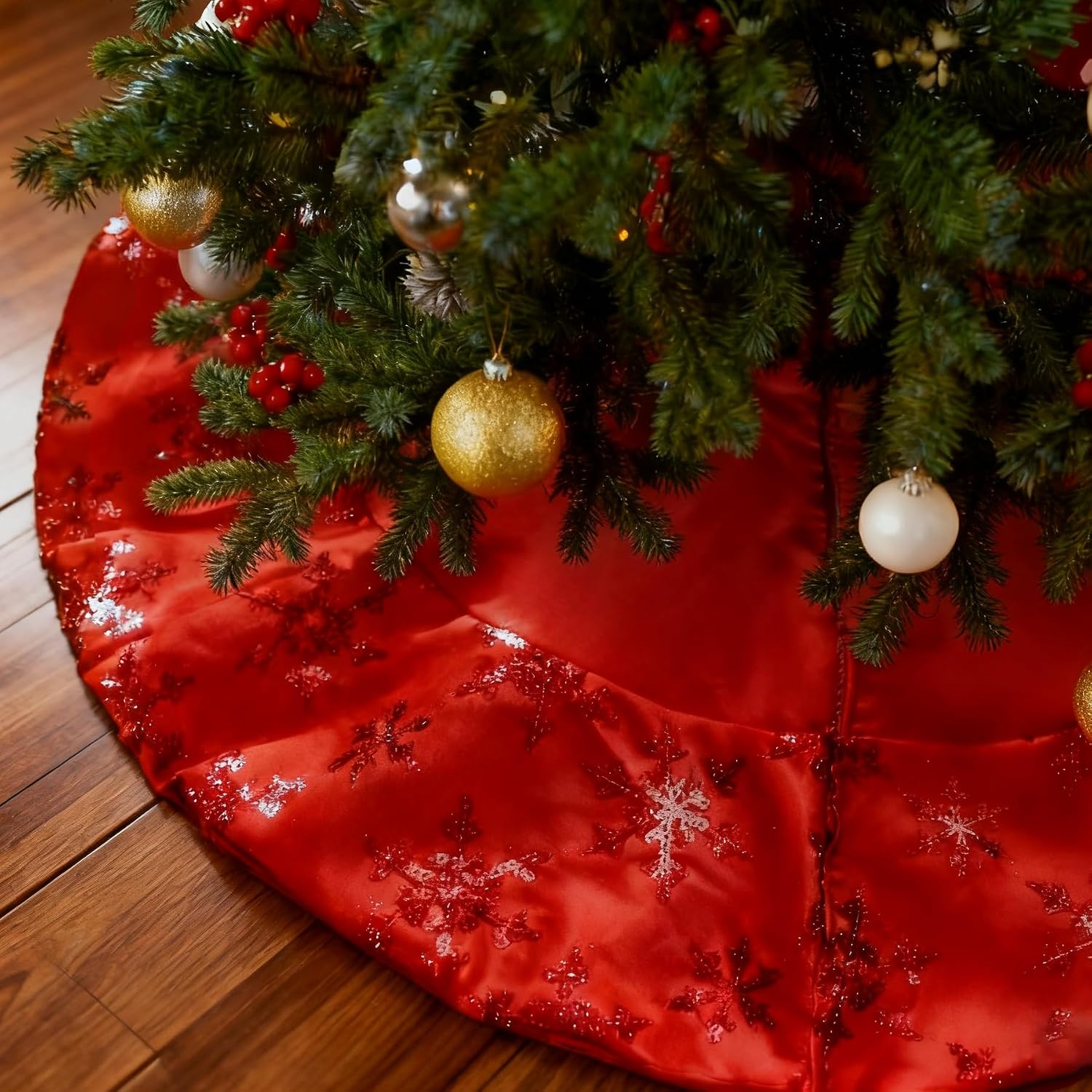 Small Christmas Tree Skirt 20 Inches Red Christmas Tree Skirt for 3 4 5ft Table Top Trees, Sequin Snowflakes Border