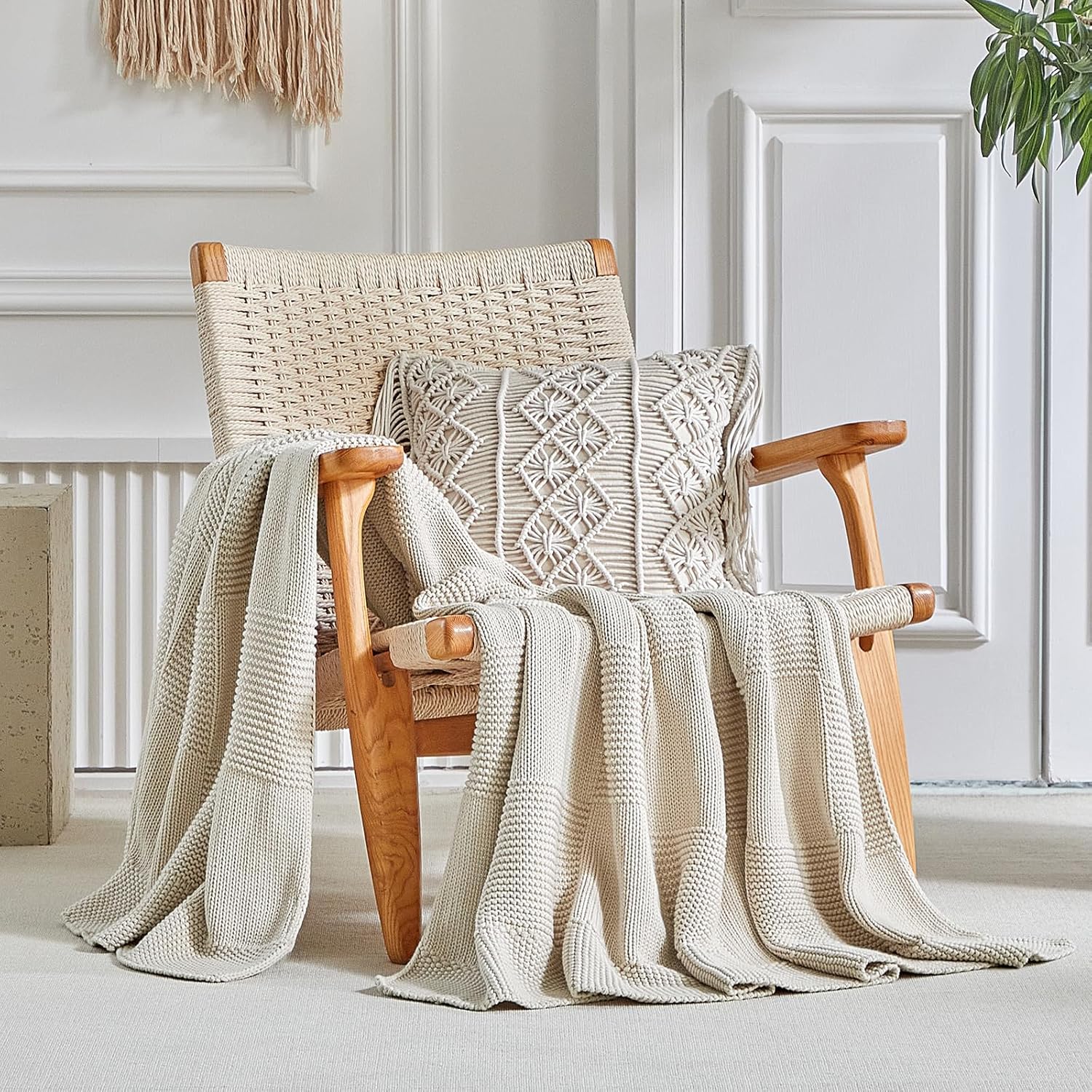 Longhui bedding 100% Cotton Chunky Cable Knit Throw Blanket for Sofa Couch Bed Baby Nursery, Bold Thread, Home Decorative Blanket, Bonus Laundering Bag, 60 x 80 Inches, Beige