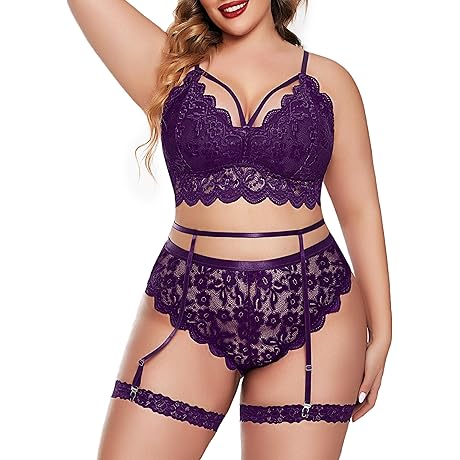 Charming Plus Size Floral Lace Lingerie Set