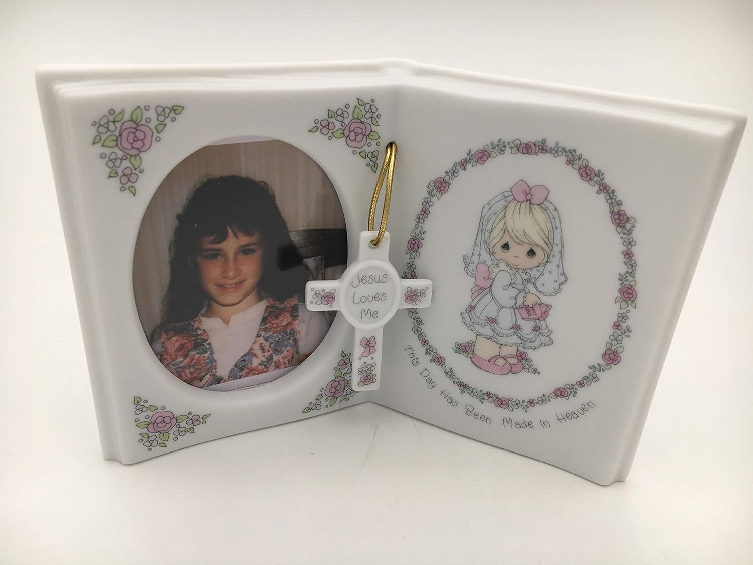 Precious Moments ** Communion Girl, Photo Frame with Hanging Cross ** 240079