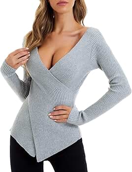 トップス LOW CLASSIC V-NECK LOGO KNIT TOP Low Classic V-neck Logo Knit Top In Black | ModeSens