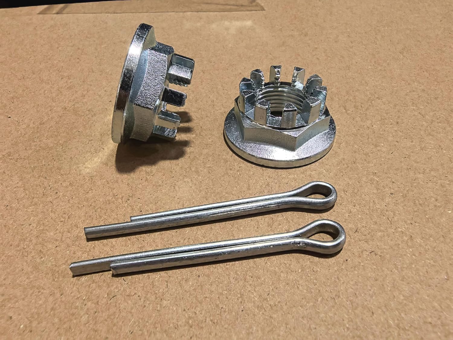 2Pcs 18mm Rear Axle Castle Nuts 90304-HM5-A80 & Pins Replacement for Honda TRX400EX 400 1999-2008, TRX300EX 93-08, Trx250ex 01-08