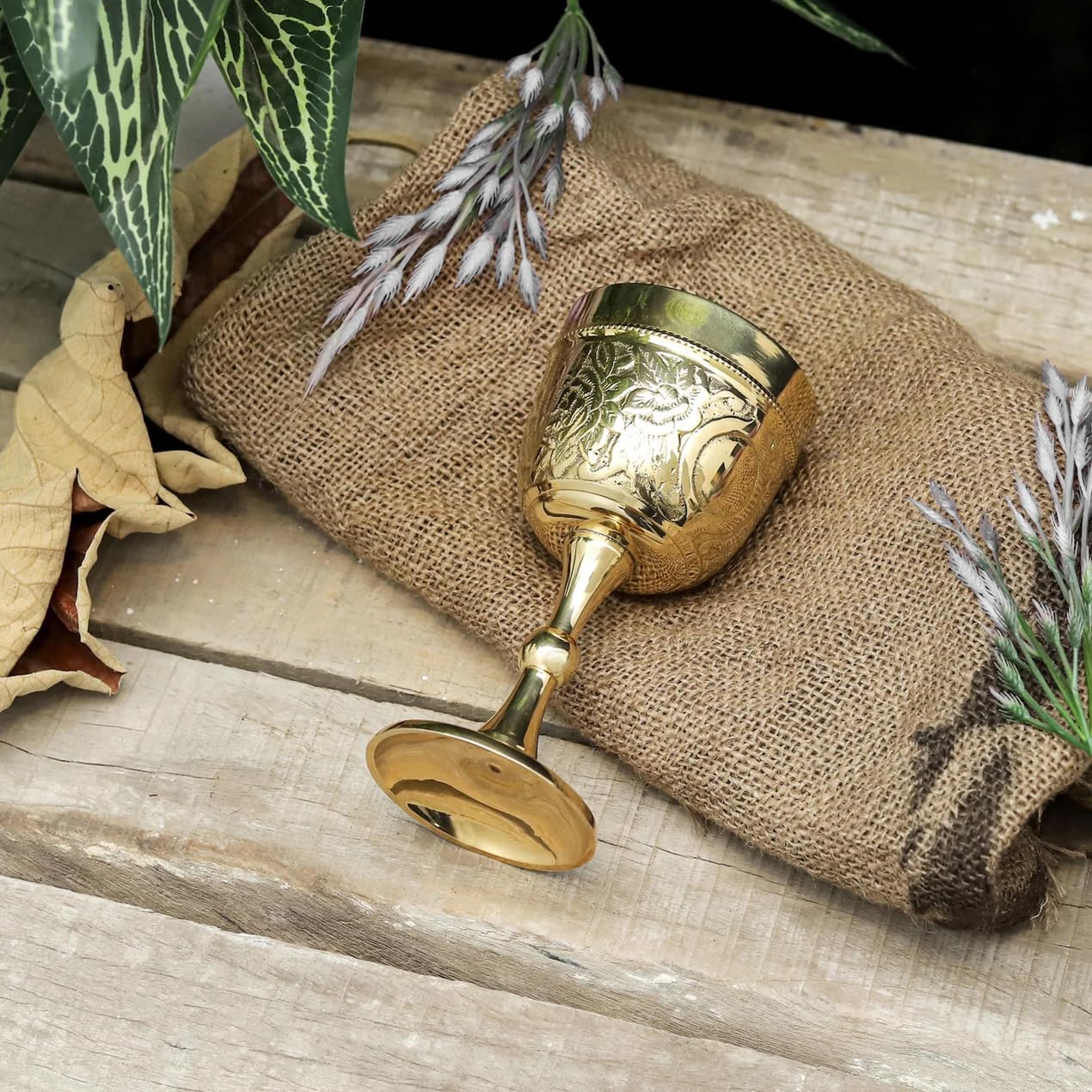 Handmade Brass Chalice Goblet - Personalized Renaissance Medieval Gift Vintage Wine Glass - Premium Engraved Gold Roman Chalice Communion Cup of King Arthur Drinking Wine Goblet Best Gift (1)