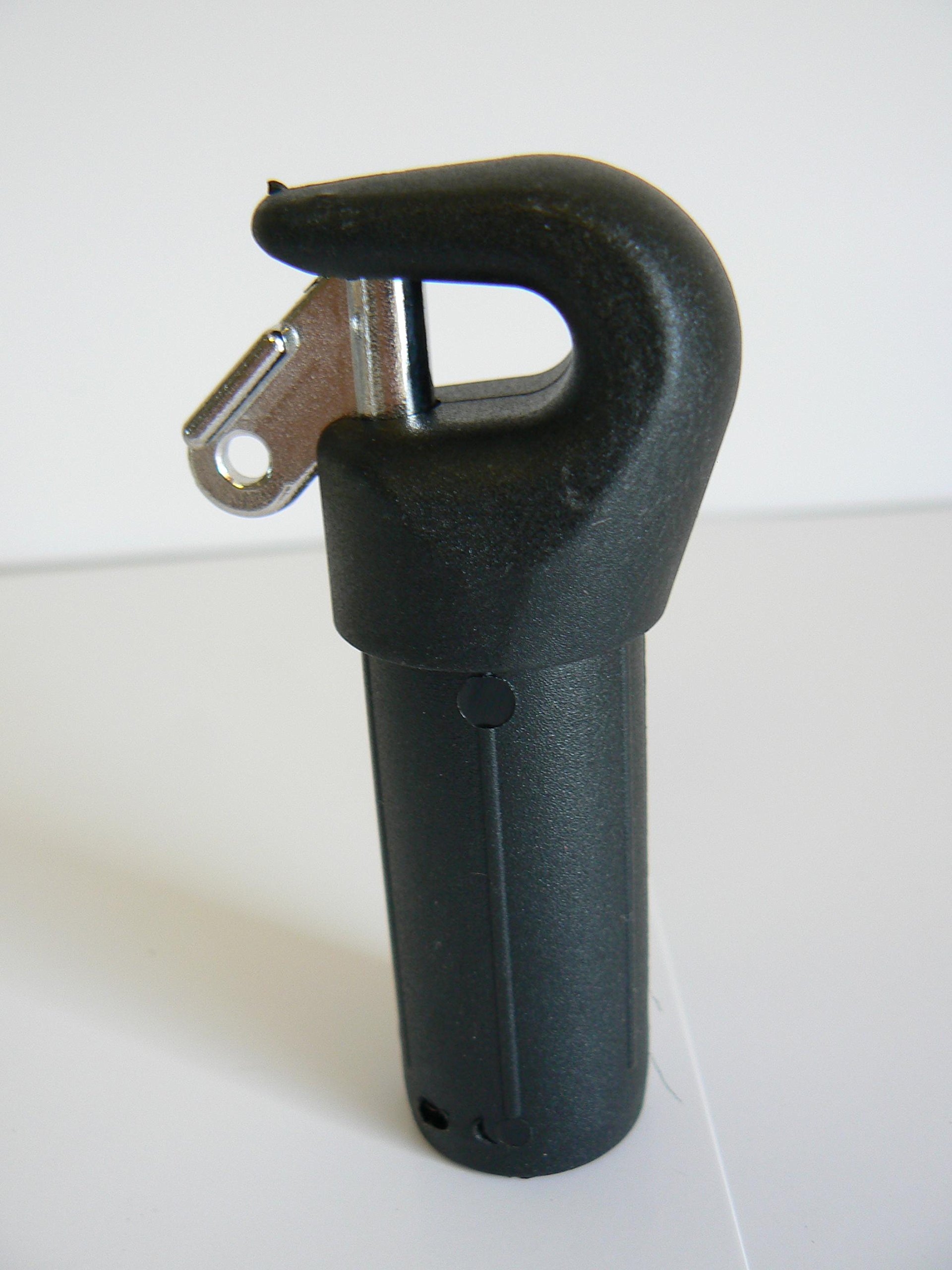 Holt Spinnaker Pole Beak 25mm Black : HPN164-BLACK