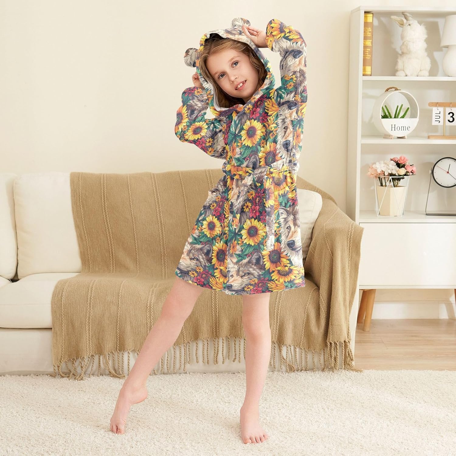 senya Sunflowers Wolfs Face Toddler Hooded Bathrobe Kids Soft Plush Bath Towel Robes for Boys Girls 2-12 Years