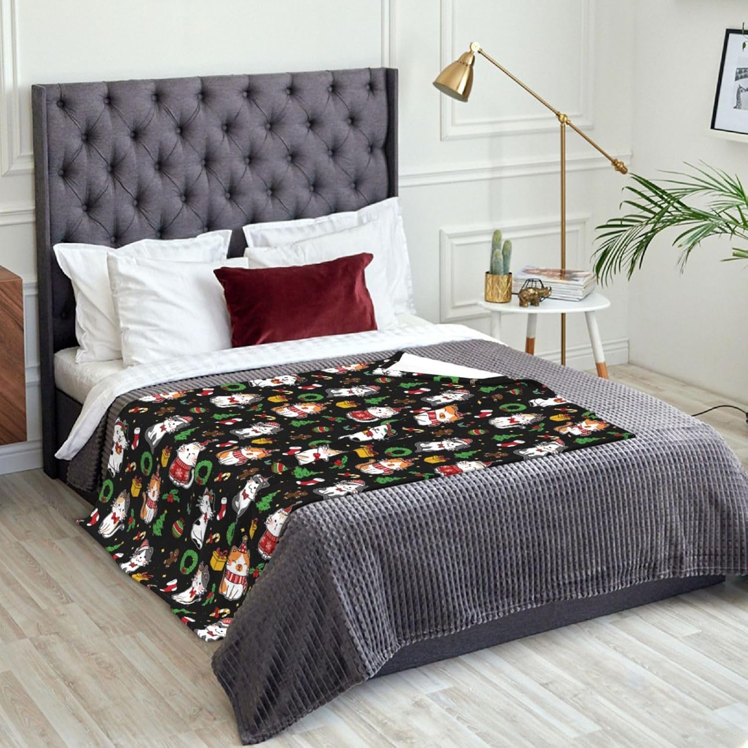 Christmas Cats Throw Blanket - 50"x40" Soft Flannel Fleece Blankets for Couch Sofa Bed, Warm Cozy Lightweight Travel Blanket, for Women Men Kids Cat Lovers - Image 6