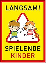 Kinder spielen strassenschild