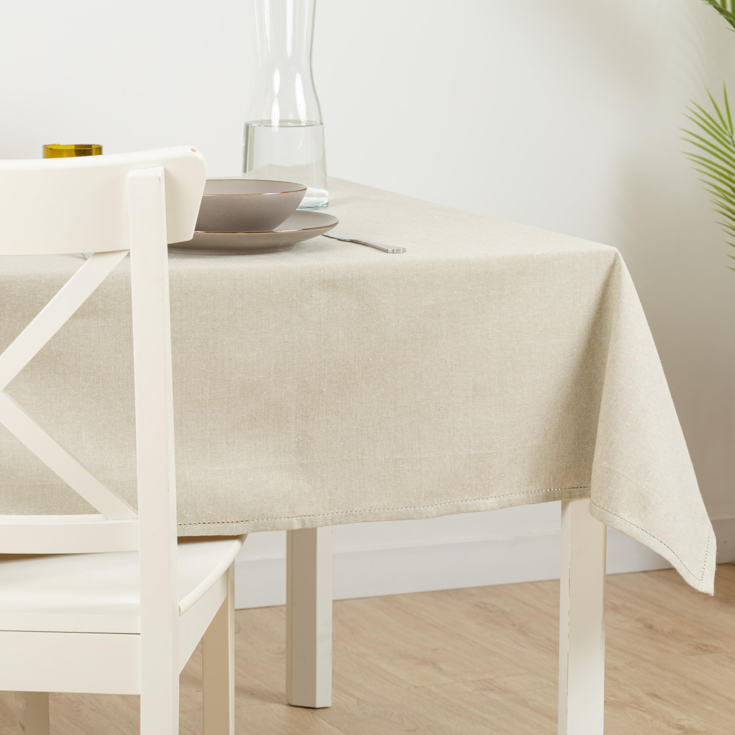 Tovaglia Rettangolare In Poliestere - Bianco, 140x250 Cm, Per Tavola Elegante E Facile Da Pulire