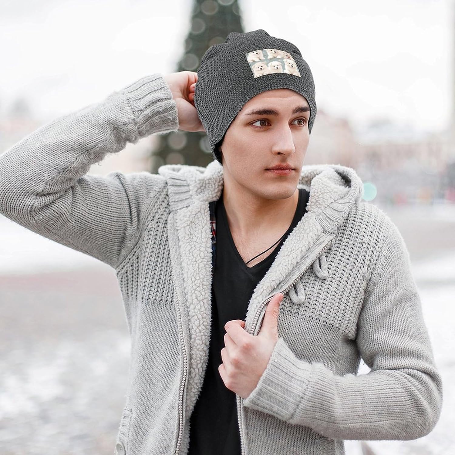 Stylish Little White Dogs Pattern Printed Winter Pullover Hats for Men and Women Combine Warmth and Style