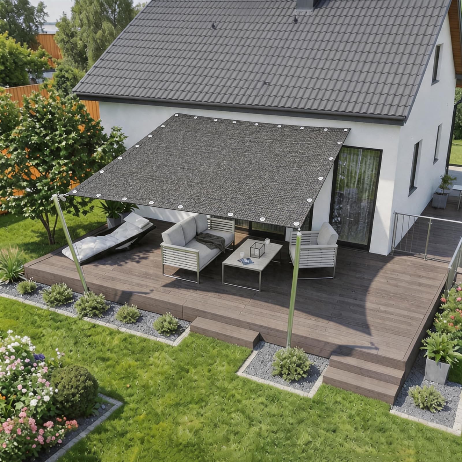 Voile d'ombrage respirante contre la chaleur étouffante sous la terrasse