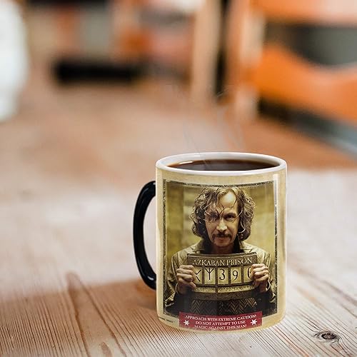 Miniatura 6 de Morphing Mugs Harry Potter - Sirius Black - Wanted Wizard - Una taza de cerámica sensible al calor que cambia de color de 11 onzas  Imagen revelada