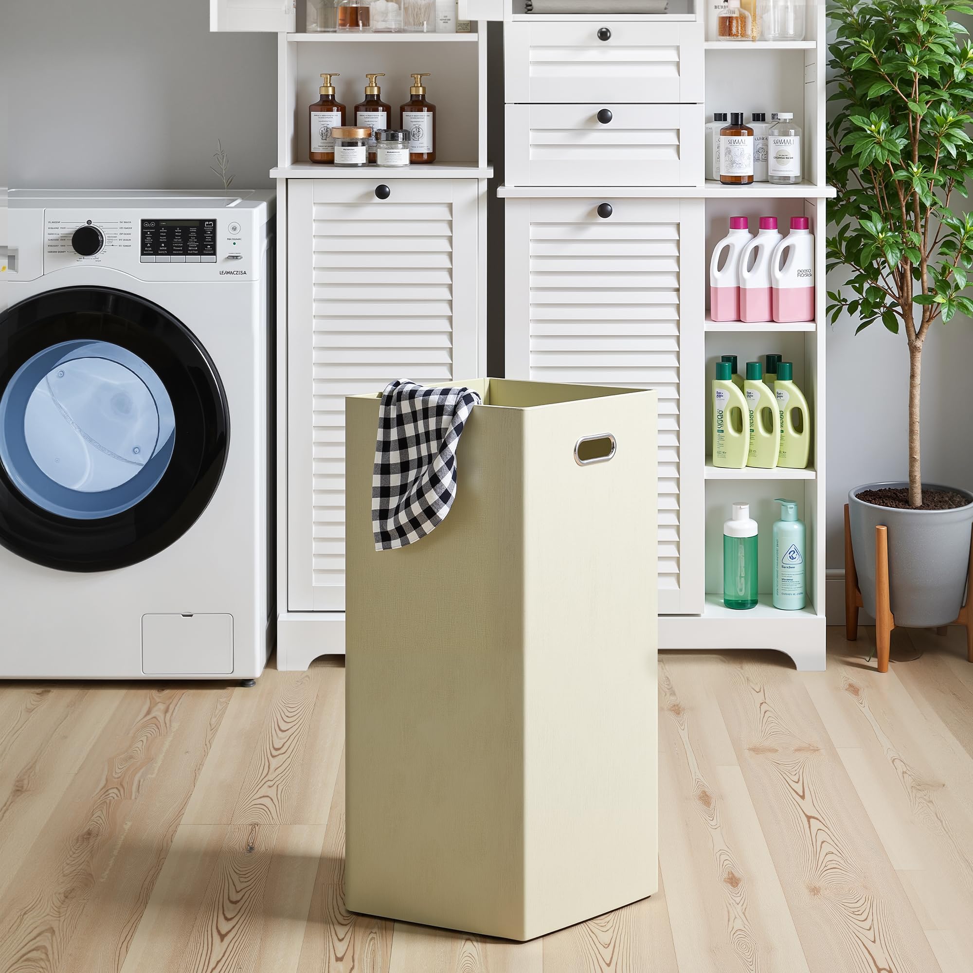 Xbro Mueble Baño con Cesto para Ropa, Armario Columna con Estantería y Puerta con Balda Ajustable, para Baño Pequeño, 40 x 170 x 37 cm, Blanco