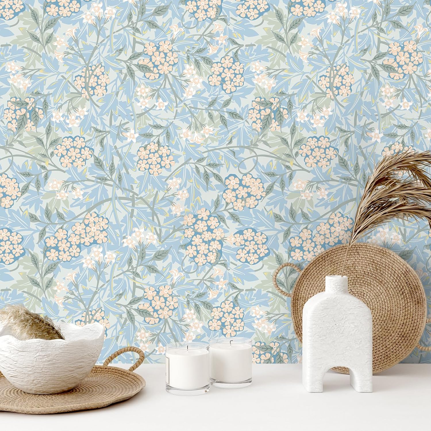 VEELIKE Blue Floral Wallpaper Stick and Peel Vintage William Morris Peel and Stick Wallpaper Boho Flower Wall Paper 17.7''x118'' Prepasted Removable Blue Floral Contact Paper for Cabinets Drawers Wall