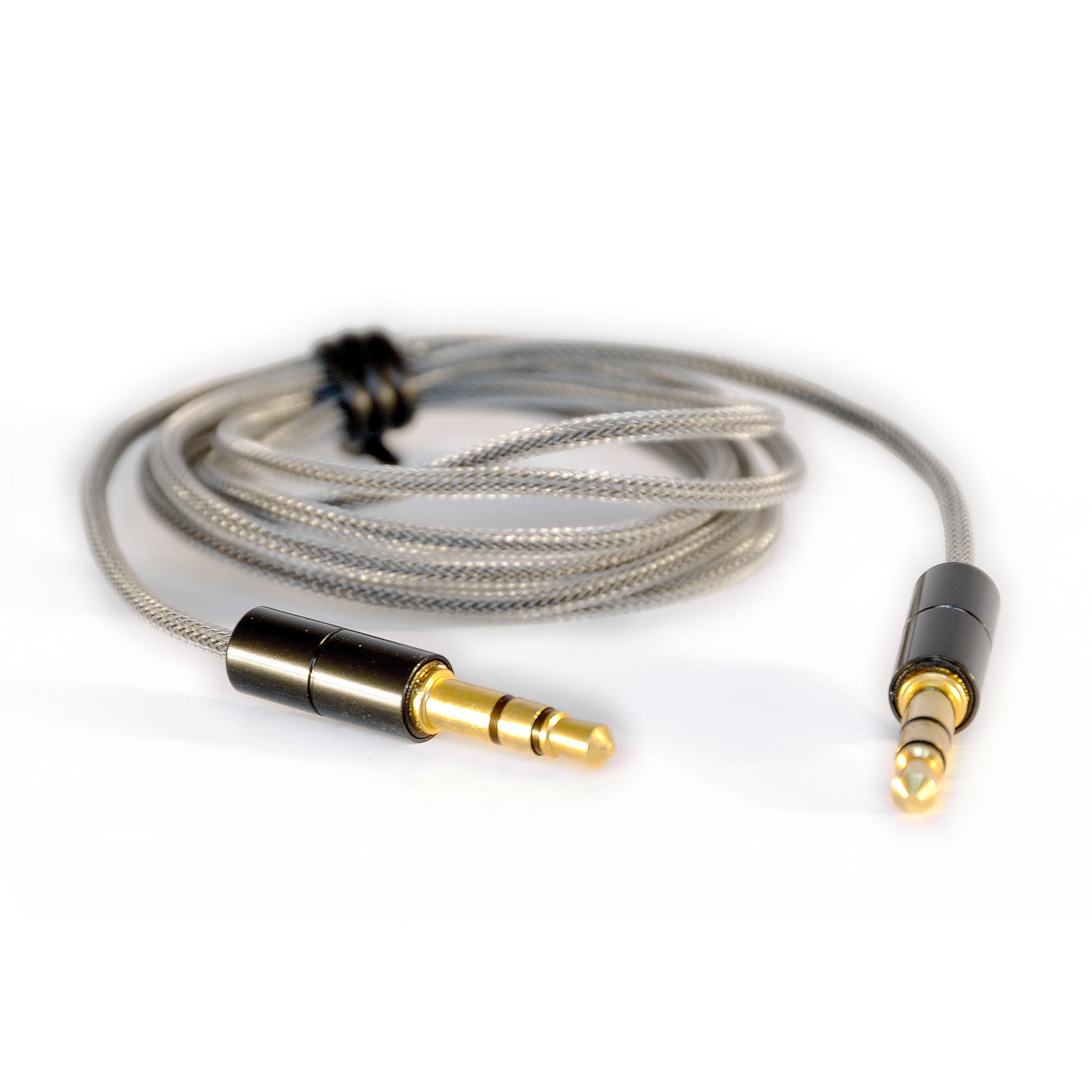 Aux 3.5 mm to 3.5 mm Audio Nylon Strengthened Cable Auxiliary 1M length for iPhones, iPads, Samsung and other 3.5mm DC plug Port Devices