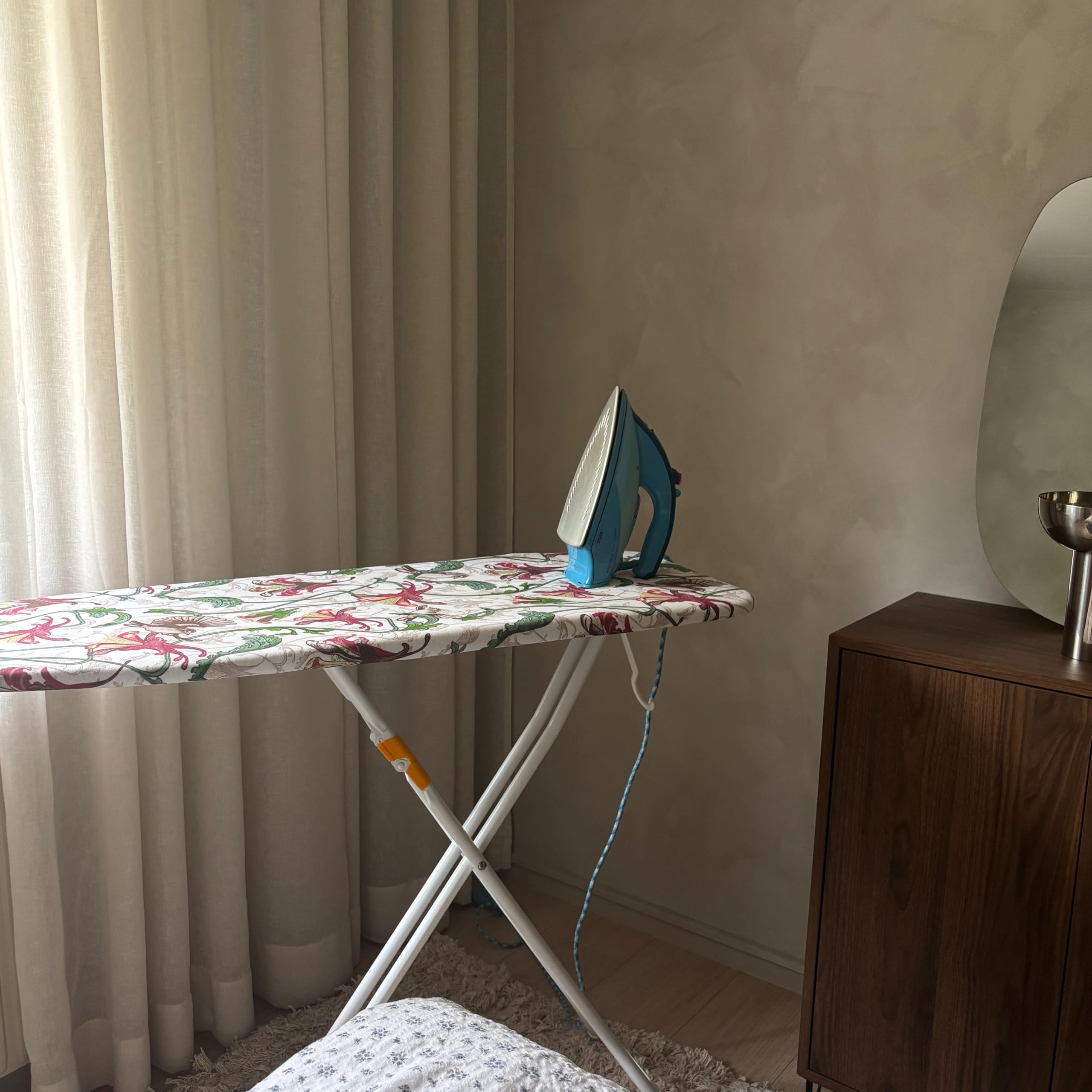 Rörets - Bügelbrett Bolt White | Mit Aufhängehaken & Sicherheitsverriegelung - 38x112 cm - Bügeltisch mit Qualität von Schwedens führender Bügelbrettmarke