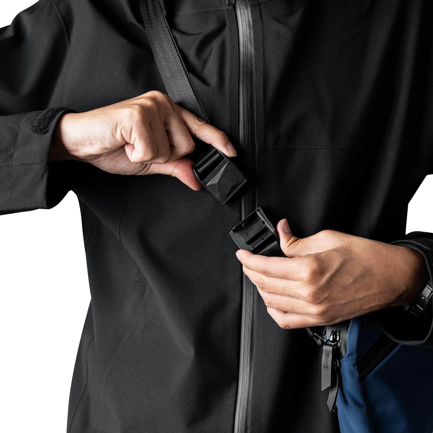 ALPAKA Flight Sling 2L- Crossbody Sling Bag For Men Travel Lightweight,Portable, Packable, with Quick Release Shoulder Strap - Image 10