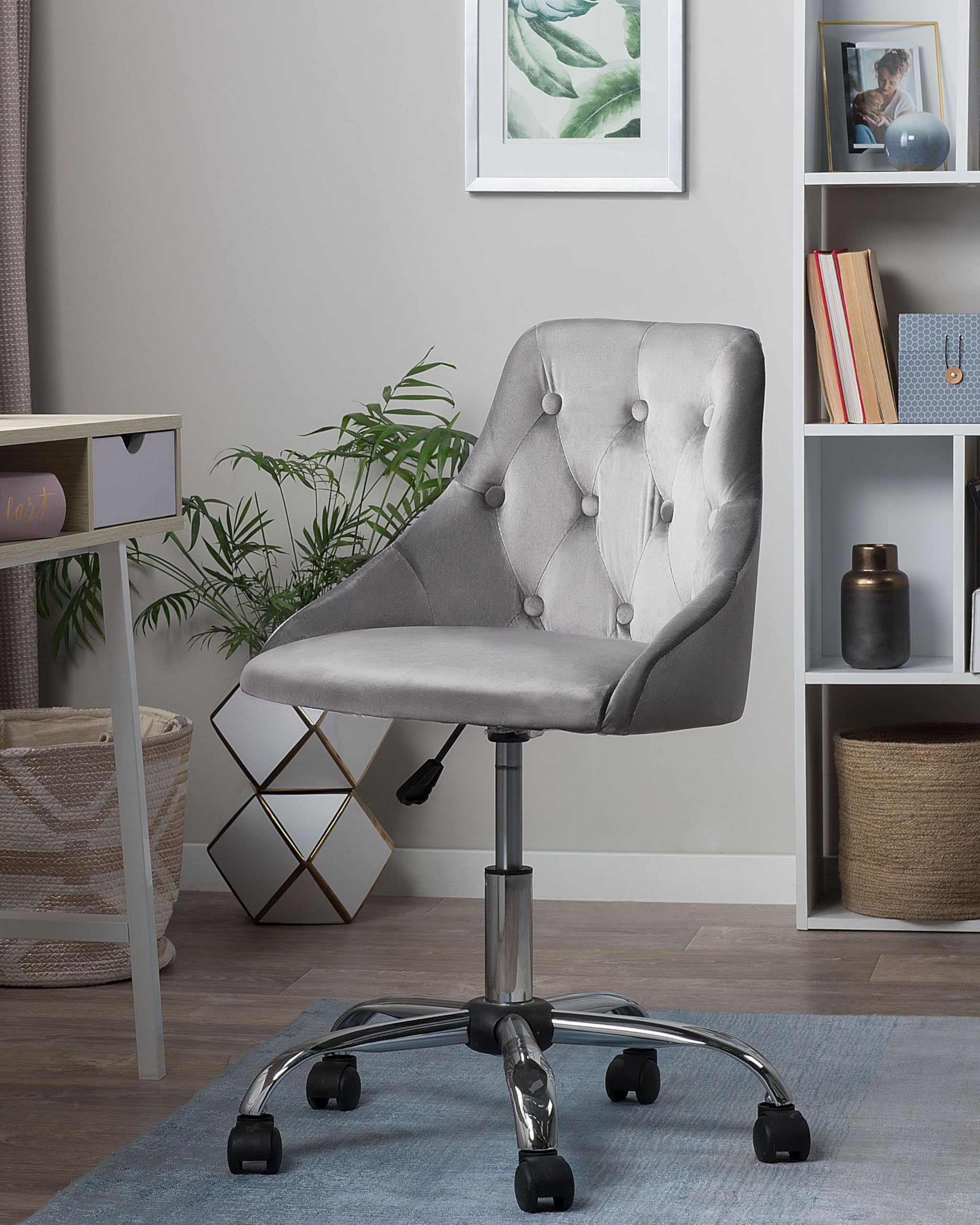 Beliani Silla de Oficina Giratoria Ajustable Parrish Gris Negro Plateado