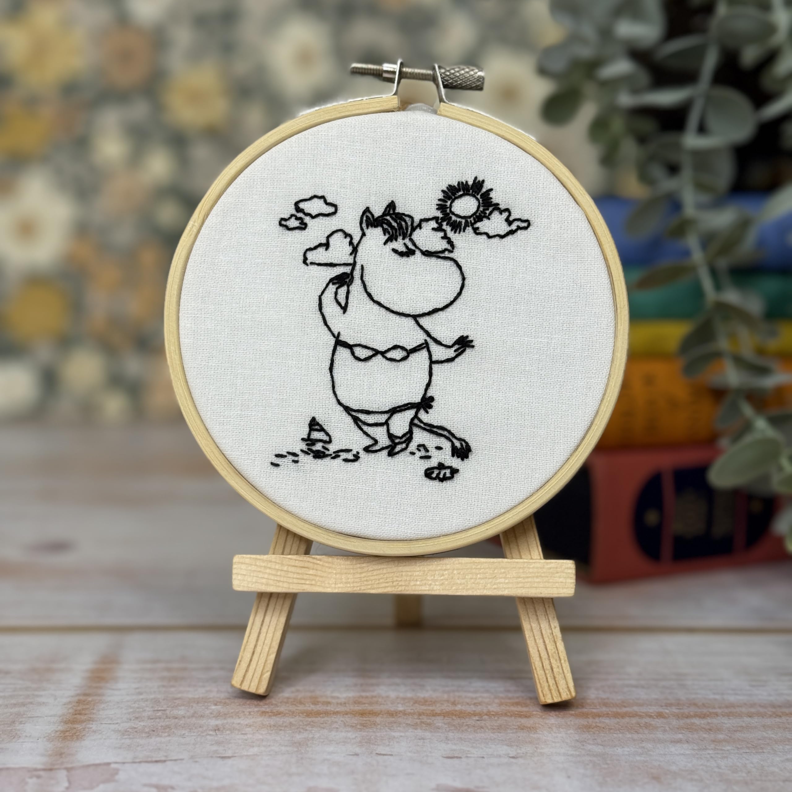 The Crafty Kit Multicolour Moomin Snorkmaiden's Seaside Style Mini Embroidery Craft Kit