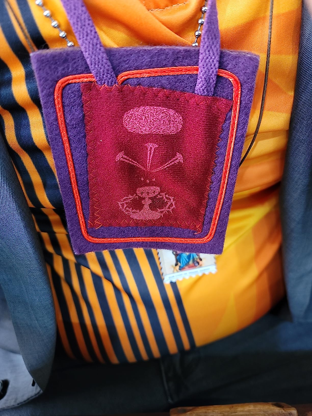 Escapulario púrpura de bendición y protección de Marie-Julie Jahenny Collar católico hecho a mano Escapulario Morado Catolico cuerda plana, Poliéster, No es una piedra preciosa