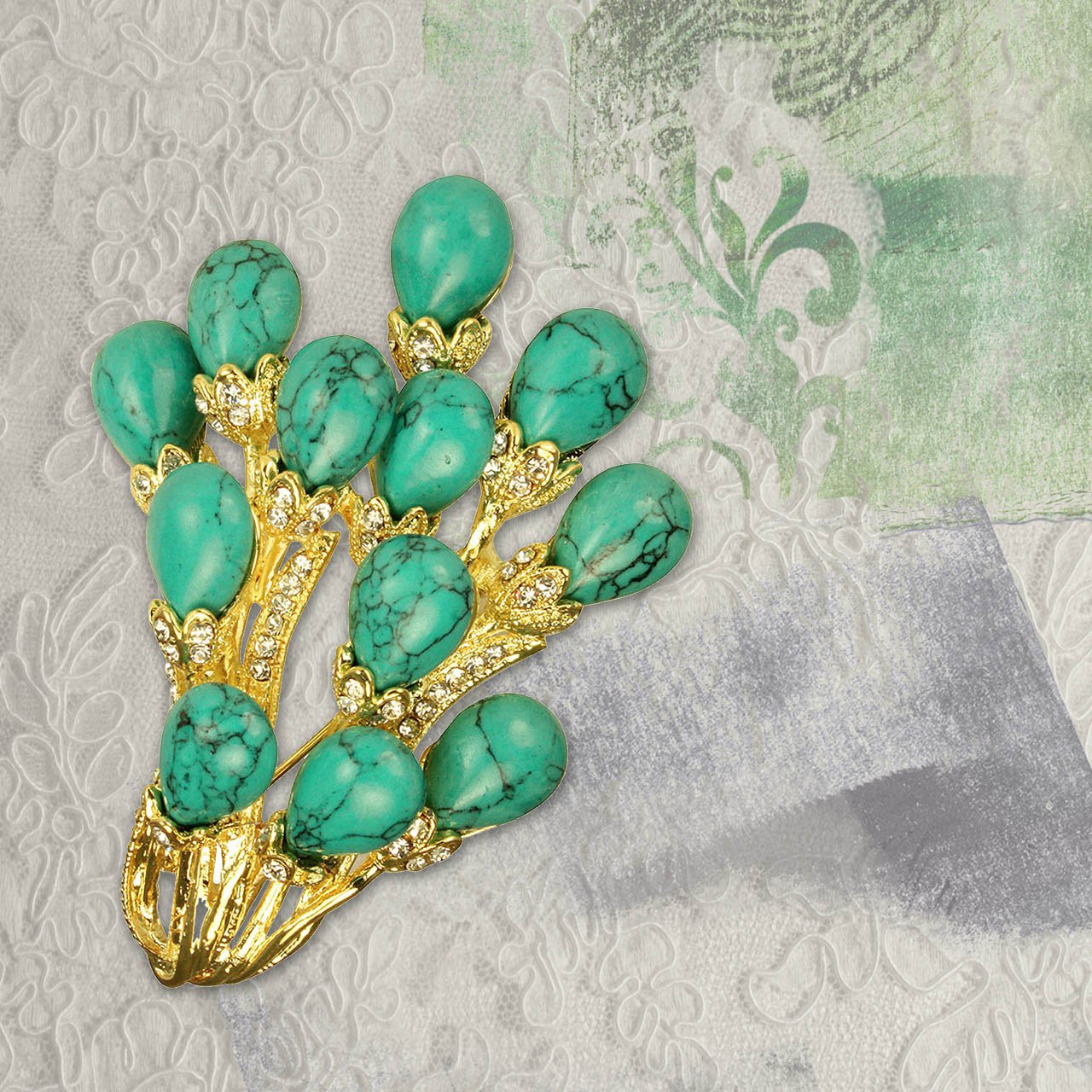 Amazon.com: Dahlia: Brooch
