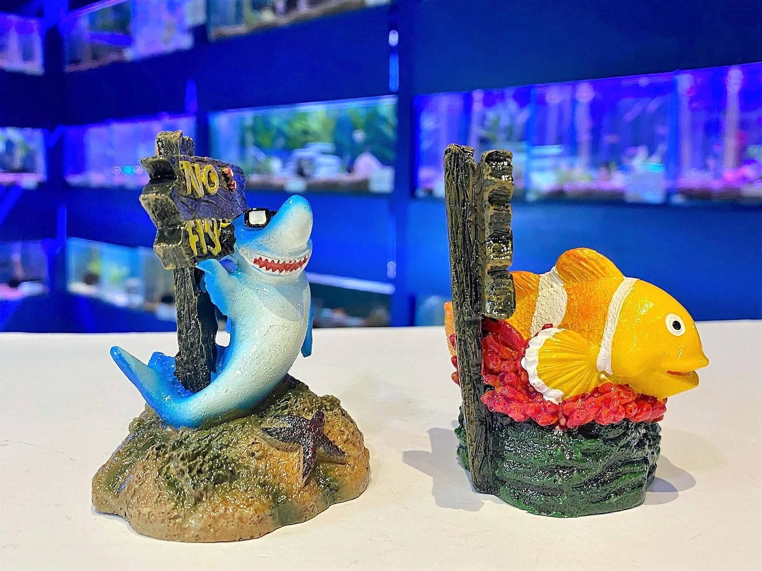 Mezzaluna Gifts No fishing Sign Aquarium Fish Tank Ornament (NO FISHING SHARK & CLOWNING AROUND CLOWN FISH) - Image 4