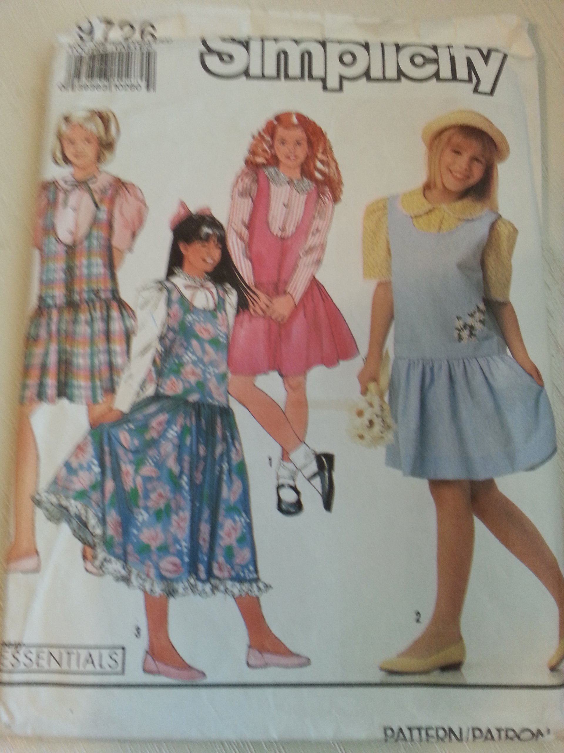 Patron couture Simplicity 9726 ajusté pour vêtements fille 7 à 14 ans