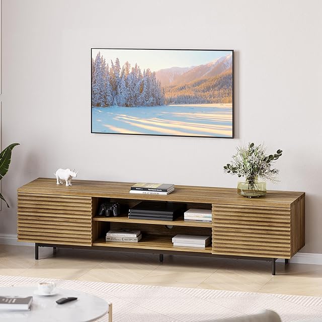 BELLEZE BELLEZE Fluted TV Stand for TV up to 75", Modern Entertainment Center with Storage Media Console Table with Cable Management, Wood TV Cabinet for Home Living Room Bedroom(Camel), 68"x15.6"x17.2"