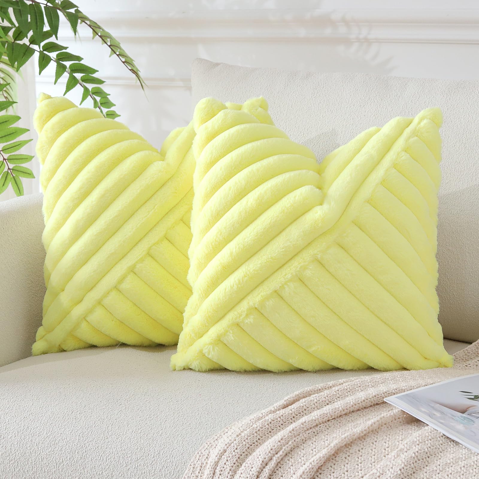 Lot De 2 Housses De Coussin Fausse Fourrure Rayée Rose 40x40 Cm - Ultra Douces & Moelleuses Pour Canapé & Lit