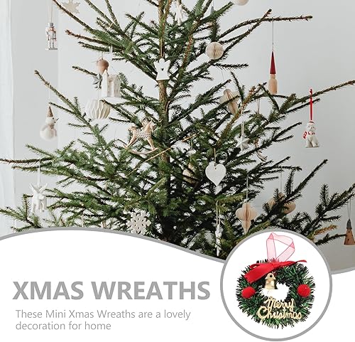 Miniatura 2 de Didiseaon Corona colgante de 10 piezas de mini corona de Navidad, lazo rojo, campanas doradas, casa de muñecas artificiales, corona de Navidad en