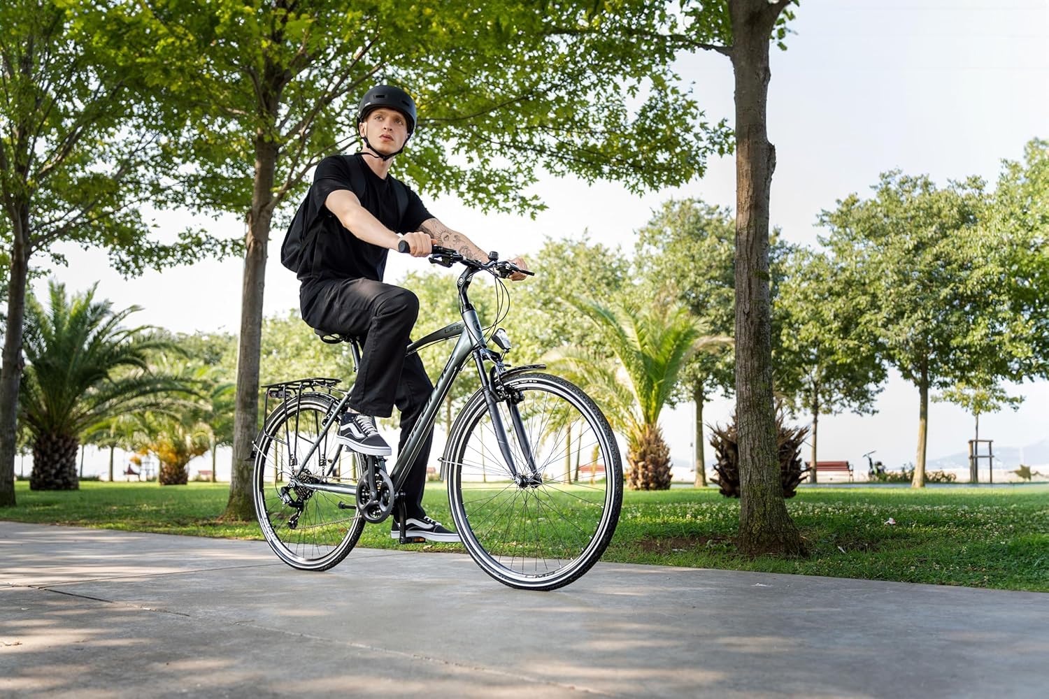 Licorne Bike Trekking Bike 28" 21 Gang Schaltung Citybike